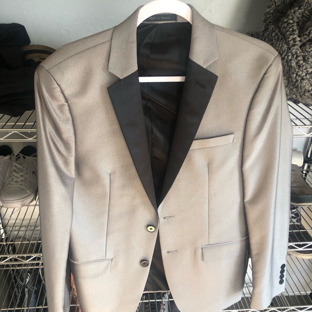 Van Heusen sports coat